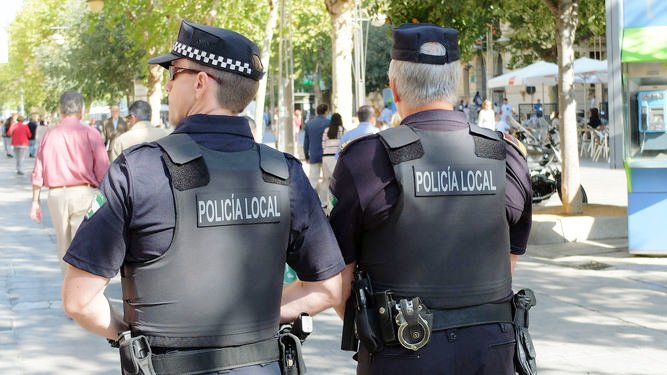 Dos plazas de Policía Local en el Ayuntamiento de Aznalcóllar (sevilla)