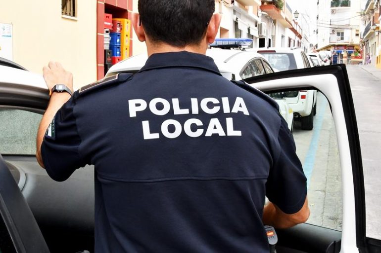 Bases para la provisión de dos plazas de Policía Local en Doña Mencía