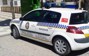 Solicitudes a tres plazas de Policía Local en el Ayuntamiento de Paradas