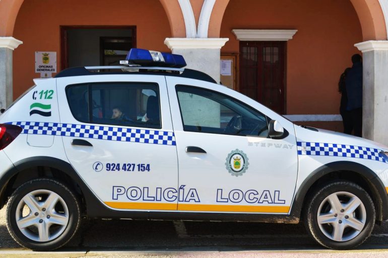 Bases para cubrir dos plazas de Policía Local en el Ayuntamiento de Cantoria