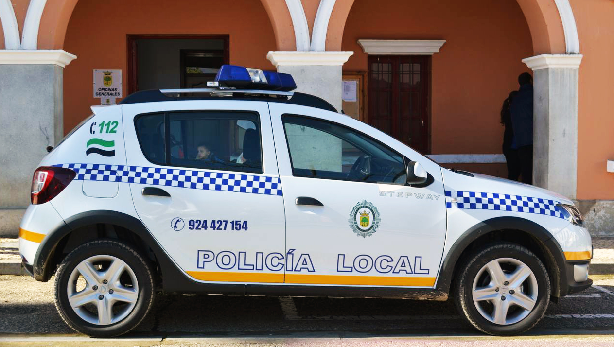 Bases para cubrir dos plazas de Policía Local en el Ayuntamiento de Cantoria